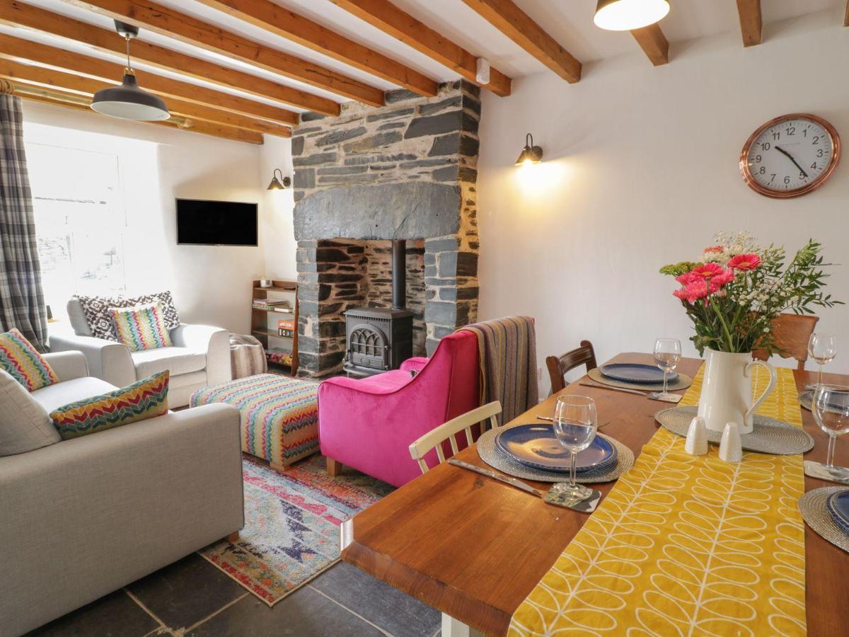 Pen Y Cwm Villa Penmachno Exterior photo